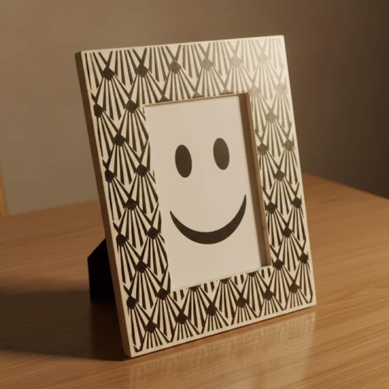 Green Resin Photo Frame | Art Deco Pattern Picture Frame | Handmade Home Décor