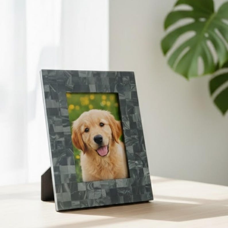 Mother of Pearl Photo Frame – Handmade MOP Inlay Picture Frame for Elegant Home Decor