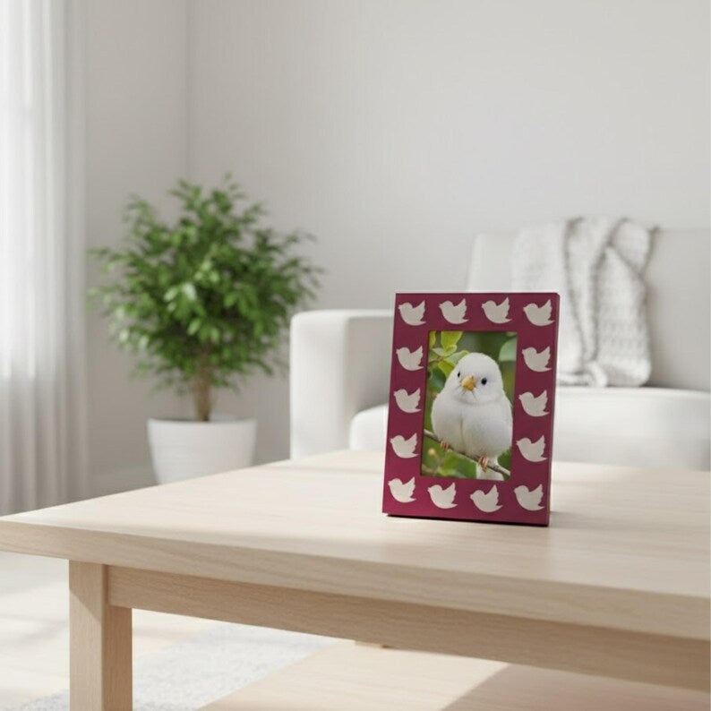 Handmade Resin Photo Frame with Bird Pattern | Modern Decorative Picture Frame for Home & Desk