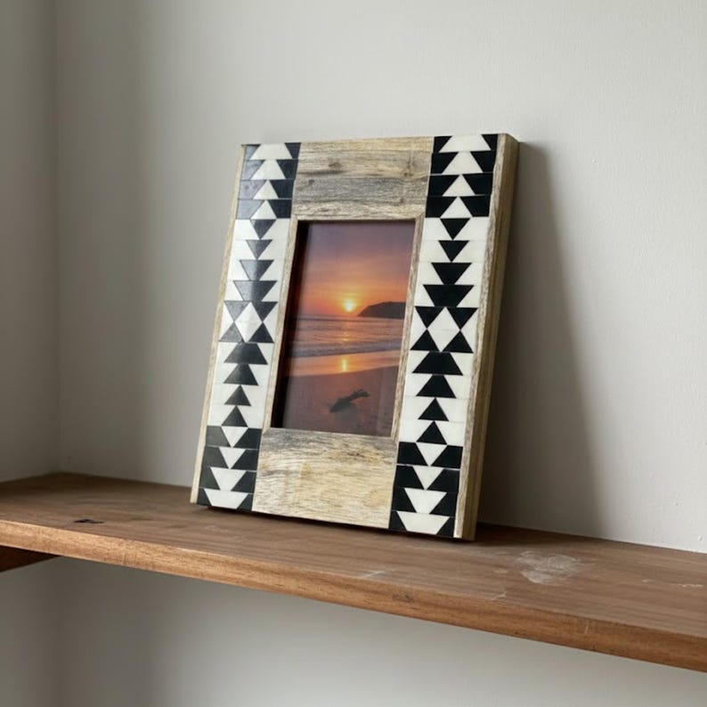 Handmade Resin Inlay Wooden Photo Frame – Modern Geometric Picture Frame for Home Decor