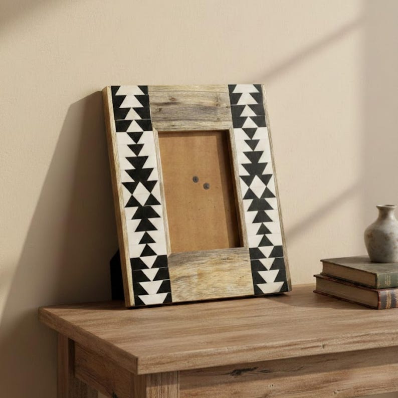 Handmade Resin Inlay Wooden Photo Frame – Modern Geometric Picture Frame for Home Decor