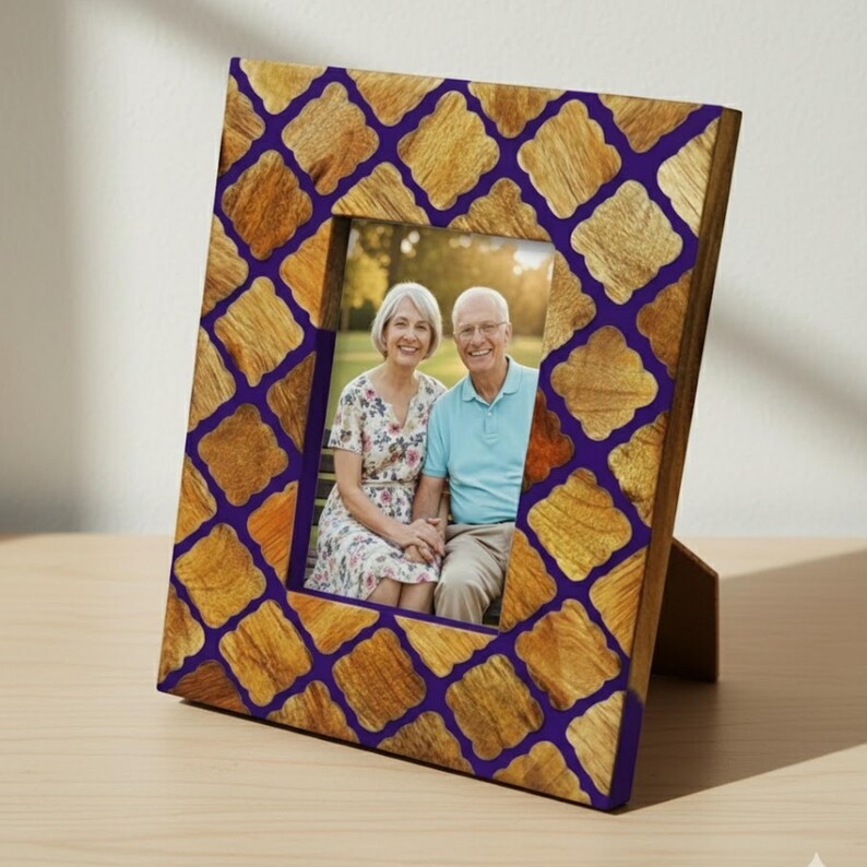 Handmade Decorative Resin and Wood Inlay Picture Frame – Artisan Crafted Luxury Photo Frame for Living Room