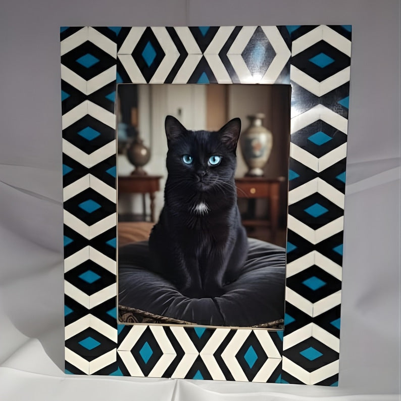Handmade Resin & Bone Inlay Photo Frame – Modern Geometric Picture Frame for Stylish Home Décor