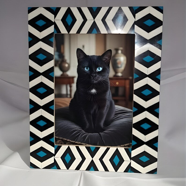 Handmade Resin & Bone Inlay Photo Frame – Modern Geometric Picture Frame for Stylish Home Décor