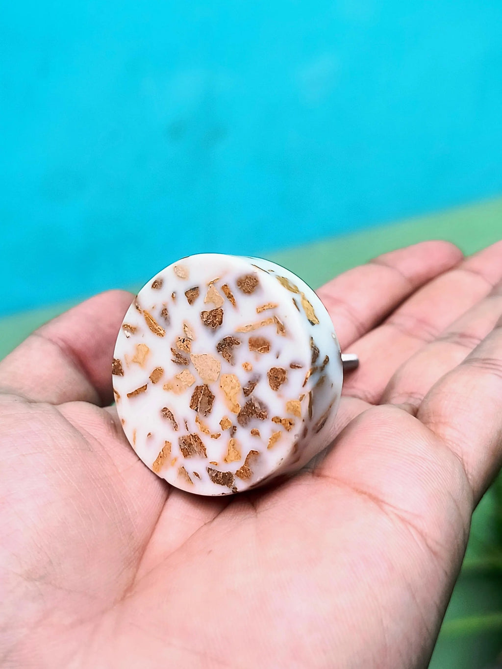 Handmade Resin Wood Inlay Knob | Rustic Cabinet Hardware for Drawers Cupboards & Furniture | Decorative Resin-Wood Drawer Pull